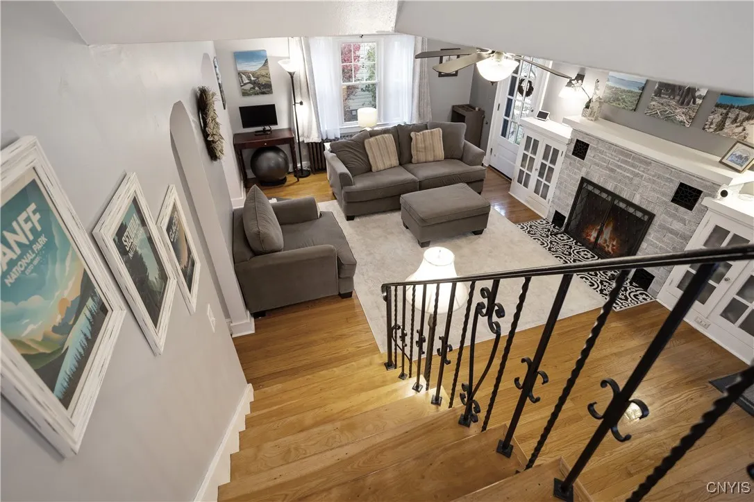 619 Dewitt Street, Syracuse, New York 13203, Syracuse, New York 13203, 4 Bedrooms Bedrooms, 9 Rooms Rooms,1 BathroomBathrooms,Residential,For Sale,619 Dewitt Street, Syracuse, New York 13203,0,S1650749