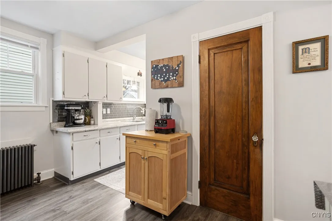 619 Dewitt Street, Syracuse, New York 13203, Syracuse, New York 13203, 4 Bedrooms Bedrooms, 9 Rooms Rooms,1 BathroomBathrooms,Residential,For Sale,619 Dewitt Street, Syracuse, New York 13203,0,S1650749