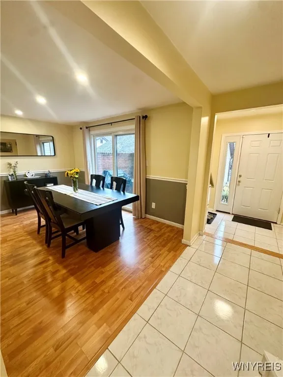 104 Charlesgate Circle, Amherst, New York 14051, Amherst, New York 14051, 4 Bedrooms Bedrooms, 9 Rooms Rooms,2 BathroomsBathrooms,Residential,For Sale,104 Charlesgate Circle, Amherst, New York 14051,0,B1650377