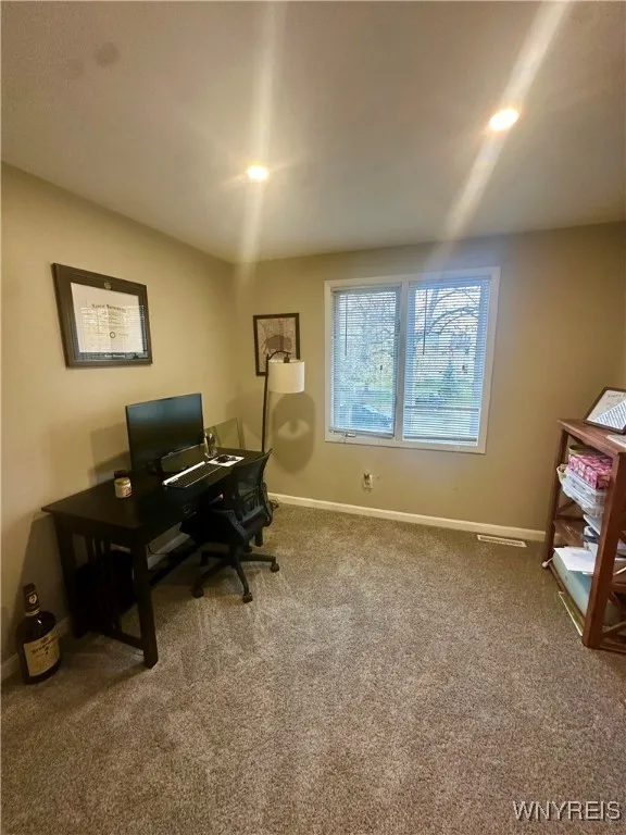 104 Charlesgate Circle, Amherst, New York 14051, Amherst, New York 14051, 4 Bedrooms Bedrooms, 9 Rooms Rooms,2 BathroomsBathrooms,Residential,For Sale,104 Charlesgate Circle, Amherst, New York 14051,0,B1650377