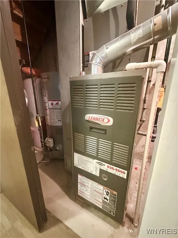 104 Charlesgate Circle, Amherst, New York 14051, Amherst, New York 14051, 4 Bedrooms Bedrooms, 9 Rooms Rooms,2 BathroomsBathrooms,Residential,For Sale,104 Charlesgate Circle, Amherst, New York 14051,0,B1650377