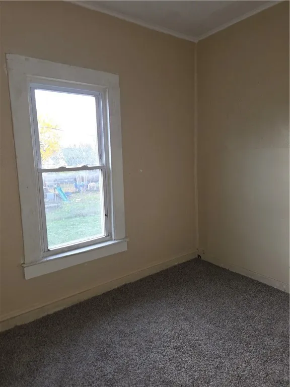 256 West Hudson Street, Elmira City, New York 1490, Elmira City, New York 14904, 7 Bedrooms Bedrooms, ,2 BathroomsBathrooms,Residential,For Sale,256 West Hudson Street, Elmira City, New York 1490,0,R1650661