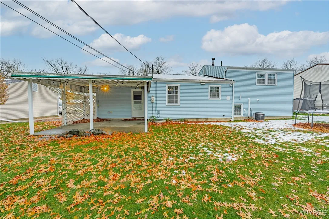 858 Deerfield Drive, North Tonawanda, New York 141, North Tonawanda, New York 14120, 3 Bedrooms Bedrooms, 8 Rooms Rooms,1 BathroomBathrooms,Residential,For Sale,858 Deerfield Drive, North Tonawanda, New York 141,0,B1650520