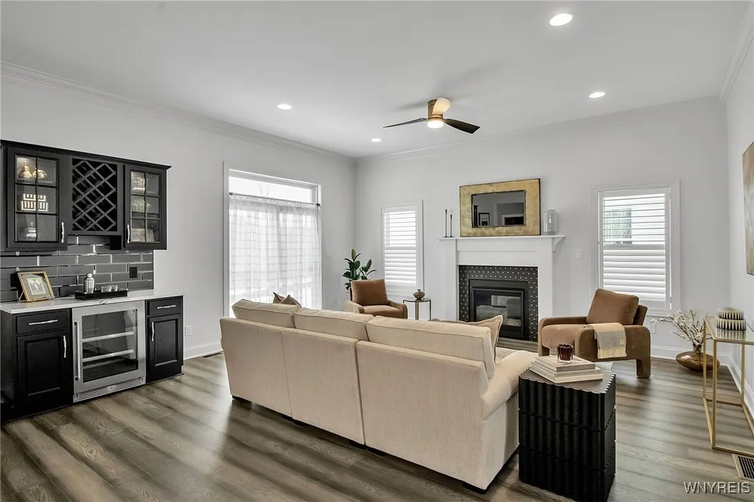 5419 Alderbrook Lane, Clarence, New York 14031, Clarence, New York 14031, 3 Bedrooms Bedrooms, 6 Rooms Rooms,2 BathroomsBathrooms,Residential,For Sale,5419 Alderbrook Lane, Clarence, New York 14031,0,B1650596