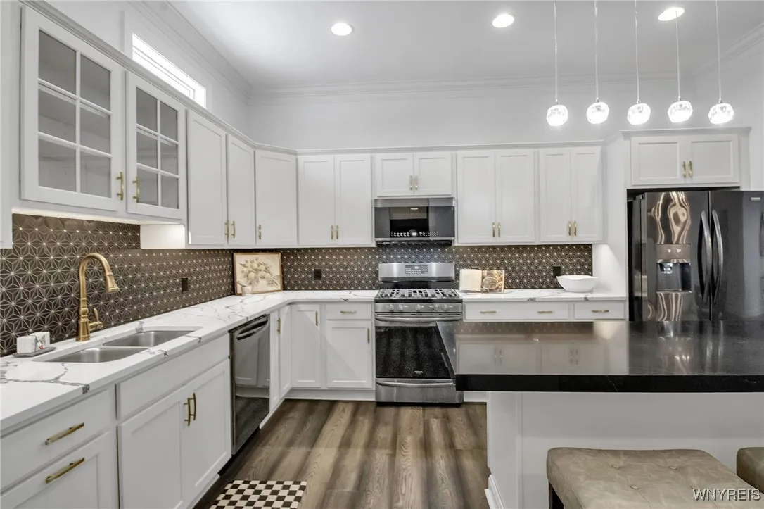 5419 Alderbrook Lane, Clarence, New York 14031, Clarence, New York 14031, 3 Bedrooms Bedrooms, 6 Rooms Rooms,2 BathroomsBathrooms,Residential,For Sale,5419 Alderbrook Lane, Clarence, New York 14031,0,B1650596