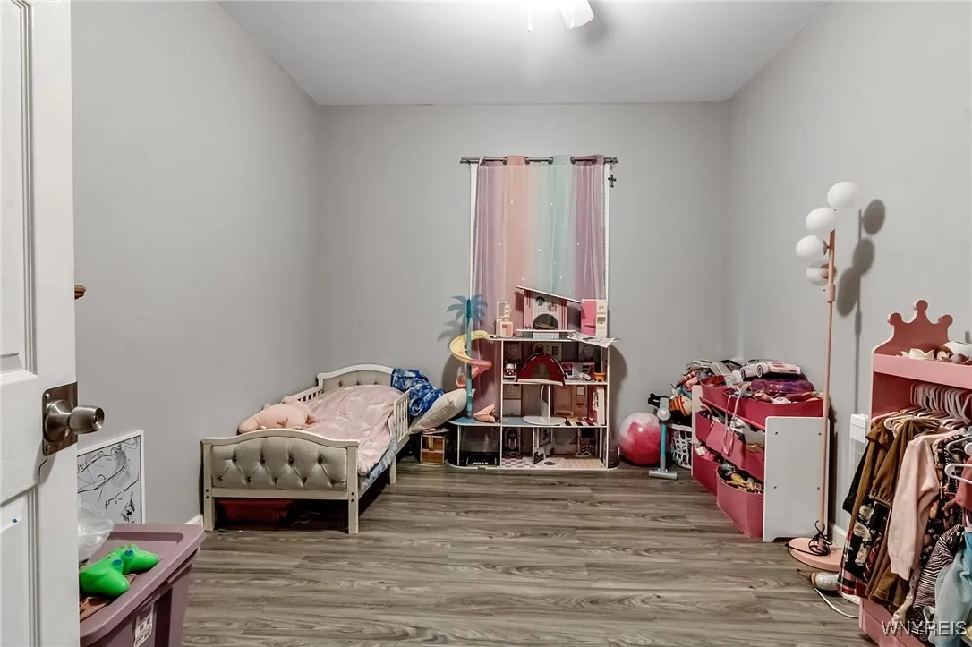 726 Oliver Street, North Tonawanda, New York 14120, North Tonawanda, New York 14120, 5 Bedrooms Bedrooms, ,Multi Family,For Sale,726 Oliver Street, North Tonawanda, New York 14120,0,B1648824