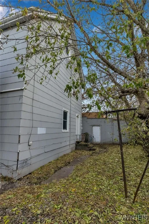 726 Oliver Street, North Tonawanda, New York 14120, North Tonawanda, New York 14120, 5 Bedrooms Bedrooms, ,Multi Family,For Sale,726 Oliver Street, North Tonawanda, New York 14120,0,B1648824