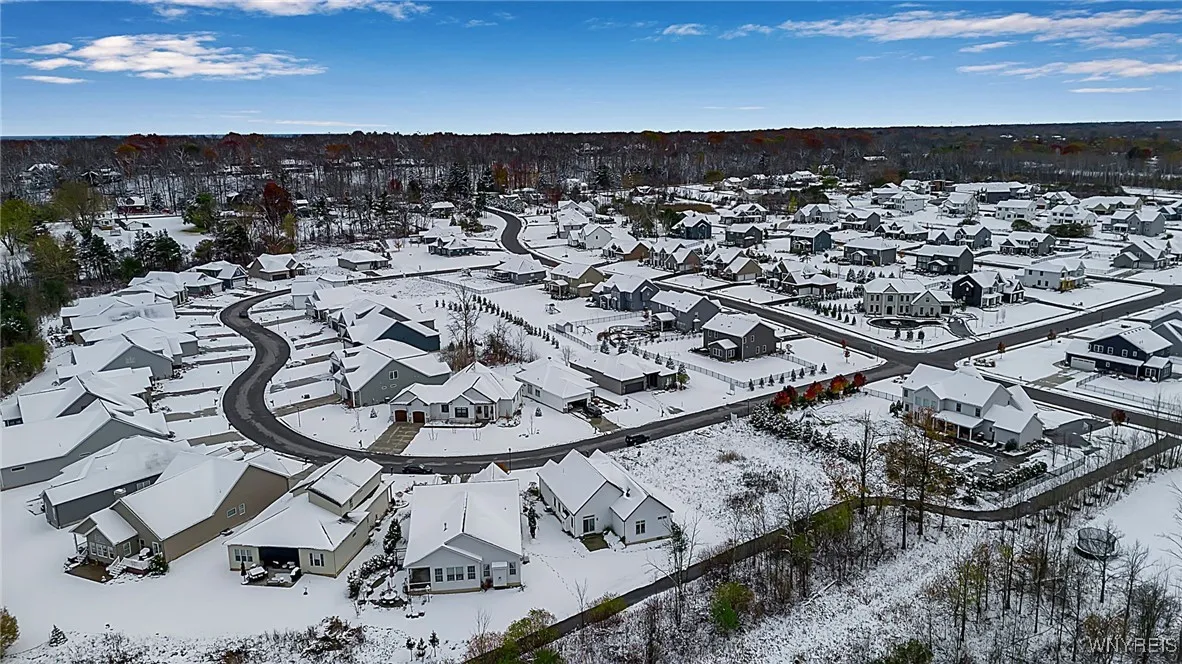 5419 Alderbrook Lane, Clarence, New York 14031, Clarence, New York 14031, 3 Bedrooms Bedrooms, 6 Rooms Rooms,2 BathroomsBathrooms,Residential,For Sale,5419 Alderbrook Lane, Clarence, New York 14031,0,B1650592