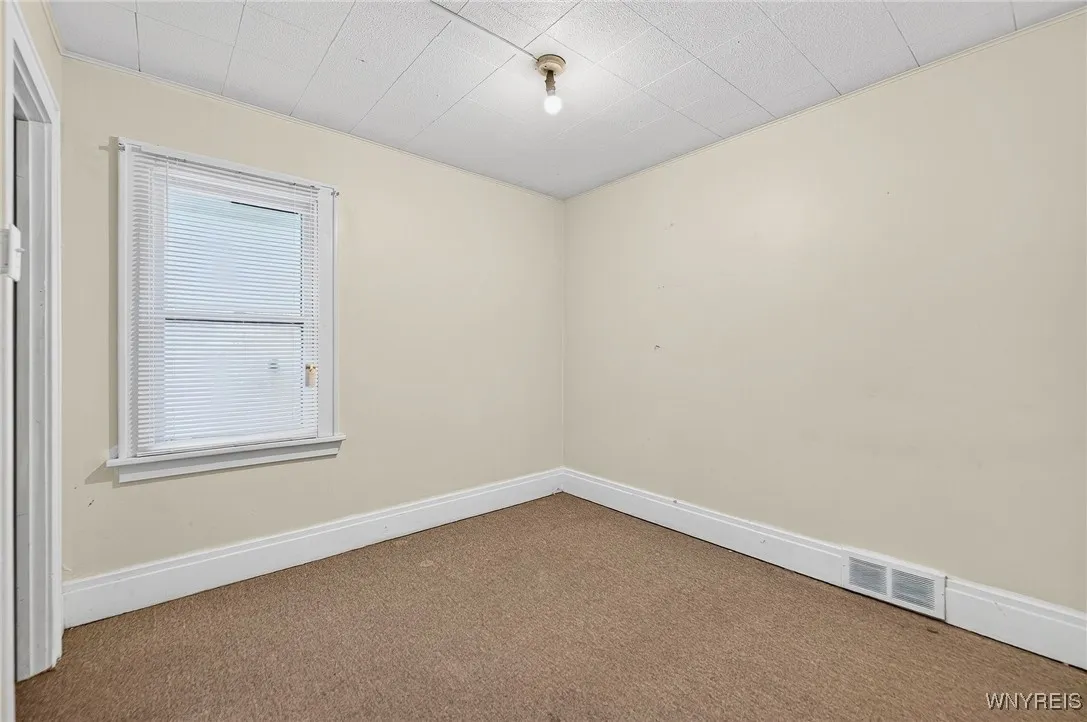 141 Millicent Avenue, Buffalo, New York 14215, Buffalo, New York 14215, 4 Bedrooms Bedrooms, 7 Rooms Rooms,2 BathroomsBathrooms,Residential,For Sale,141 Millicent Avenue, Buffalo, New York 14215,0,B1650958
