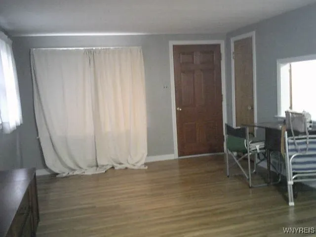 249 Glencove Road, Tonawanda, New York 14223, Tonawanda, New York 14223, 2 Bedrooms Bedrooms, 5 Rooms Rooms,1 BathroomBathrooms,Residential,For Sale,249 Glencove Road, Tonawanda, New York 14223,0,B1650980