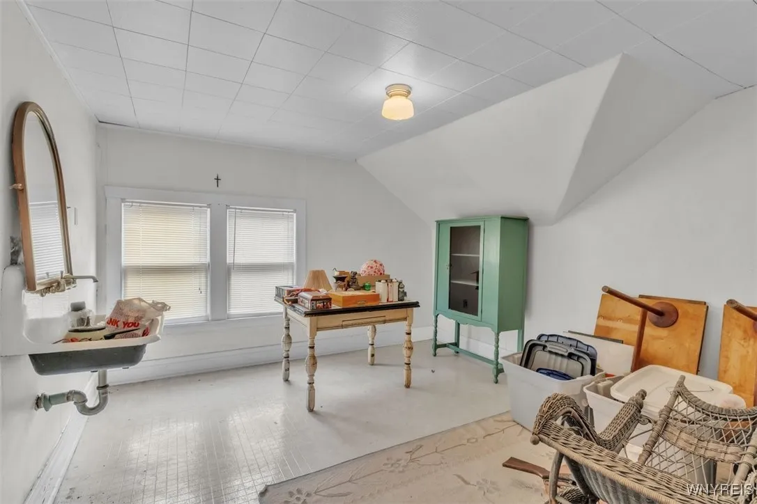 25 Cheltenham Drive, Buffalo, New York 14216, Buffalo, New York 14216, 5 Bedrooms Bedrooms, 10 Rooms Rooms,2 BathroomsBathrooms,Residential,For Sale,25 Cheltenham Drive, Buffalo, New York 14216,0,B1650912