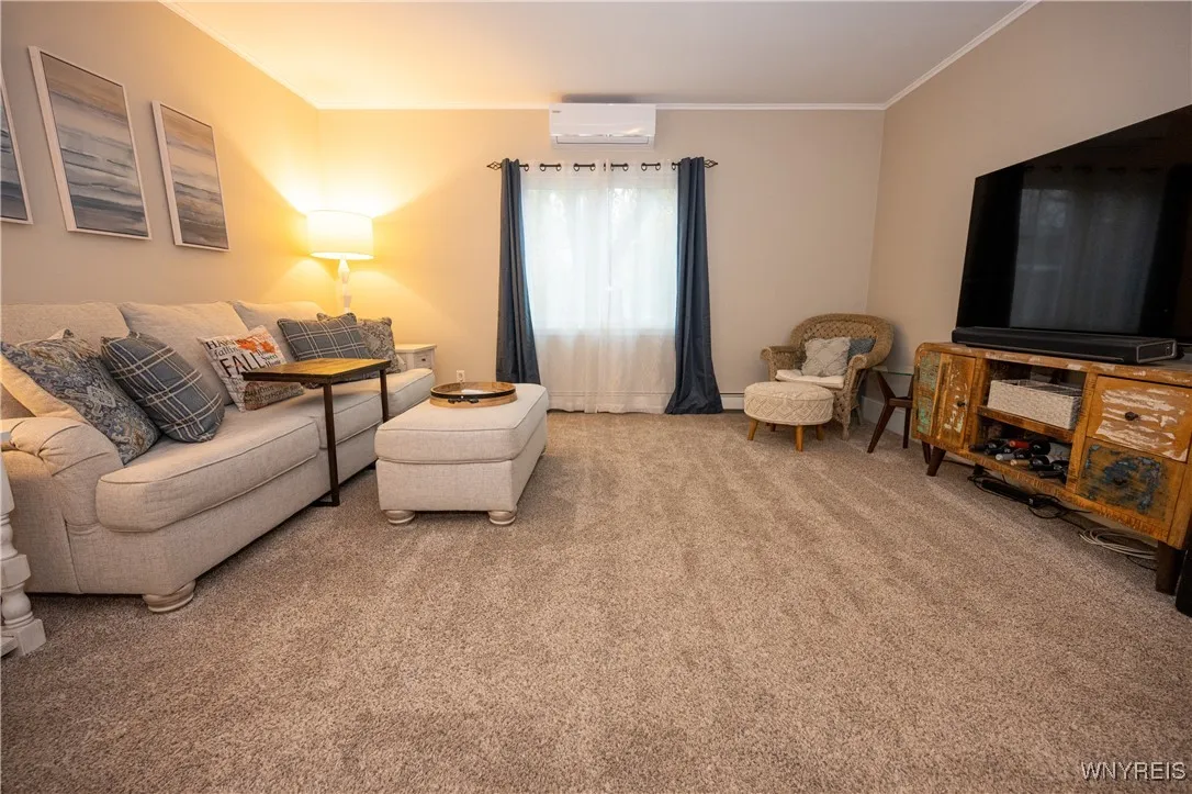 83 Marengo Avenue, Hamburg, New York 14075, Hamburg, New York 14075, 2 Bedrooms Bedrooms, 8 Rooms Rooms,2 BathroomsBathrooms,Residential,For Sale,83 Marengo Avenue, Hamburg, New York 14075,0,B1648236