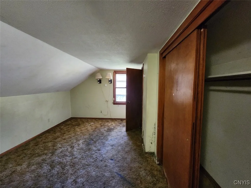 144 Oakdale Drive, Syracuse, New York 13207, Syracuse, New York 13207, 3 Bedrooms Bedrooms, 6 Rooms Rooms,1 BathroomBathrooms,Residential,For Sale,144 Oakdale Drive, Syracuse, New York 13207,0,S1650735