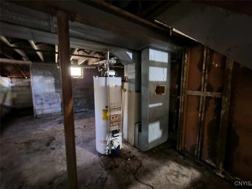 144 Oakdale Drive, Syracuse, New York 13207, Syracuse, New York 13207, 3 Bedrooms Bedrooms, 6 Rooms Rooms,1 BathroomBathrooms,Residential,For Sale,144 Oakdale Drive, Syracuse, New York 13207,0,S1650735