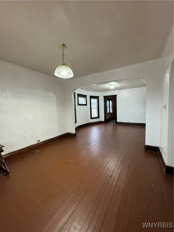 815 E Delavan Ave, Buffalo, New York 14215, Buffalo, New York 14215, 6 Bedrooms Bedrooms, ,2 BathroomsBathrooms,Residential,For Sale,815 E Delavan Ave, Buffalo, New York 14215,0,B1650887