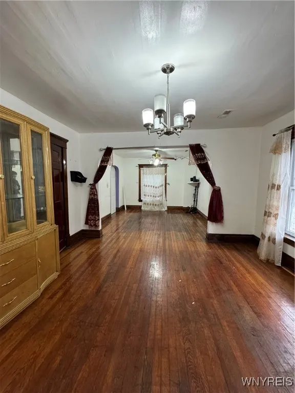 815 E Delavan Ave, Buffalo, New York 14215, Buffalo, New York 14215, 6 Bedrooms Bedrooms, ,2 BathroomsBathrooms,Residential,For Sale,815 E Delavan Ave, Buffalo, New York 14215,0,B1650887