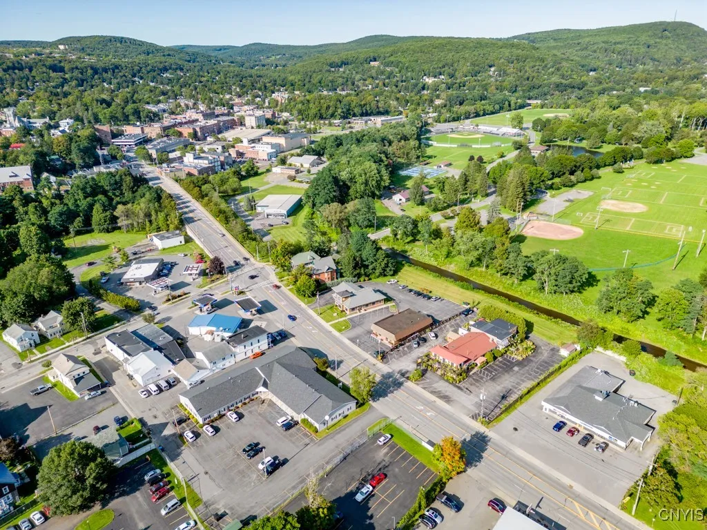 26 Main Street, Oneonta, New York 13820, Oneonta, New York 13820, 4 Rooms Rooms,Commercial Sale,For Sale,26 Main Street, Oneonta, New York 13820,0,S1651027