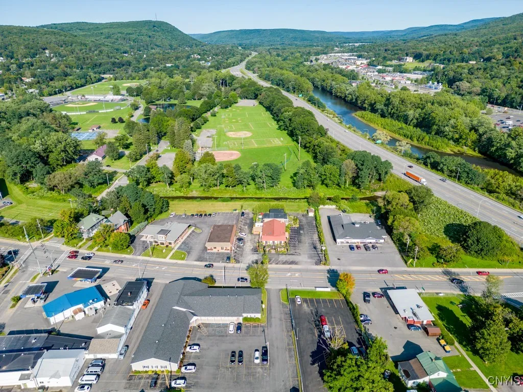 26 Main Street, Oneonta, New York 13820, Oneonta, New York 13820, 4 Rooms Rooms,Commercial Sale,For Sale,26 Main Street, Oneonta, New York 13820,0,S1651027