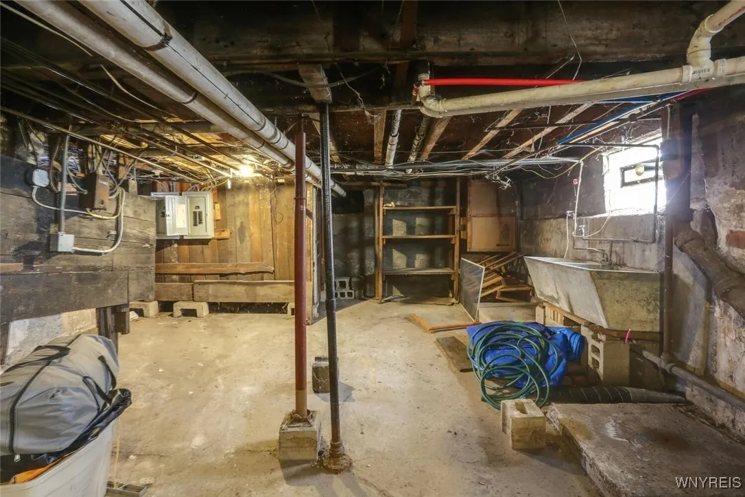 348 Virginia Street, Buffalo, New York 14201, Buffalo, New York 14201, 6 Bedrooms Bedrooms, ,4 BathroomsBathrooms,Residential,For Sale,348 Virginia Street, Buffalo, New York 14201,0,B1650720