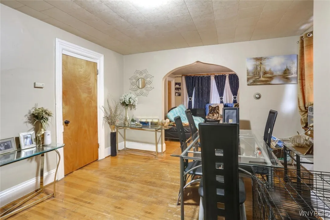 318 Virginia Street, Buffalo, New York 14201, Buffalo, New York 14201, 8 Bedrooms Bedrooms, ,5 BathroomsBathrooms,Residential,For Sale,318 Virginia Street, Buffalo, New York 14201,0,B1650719