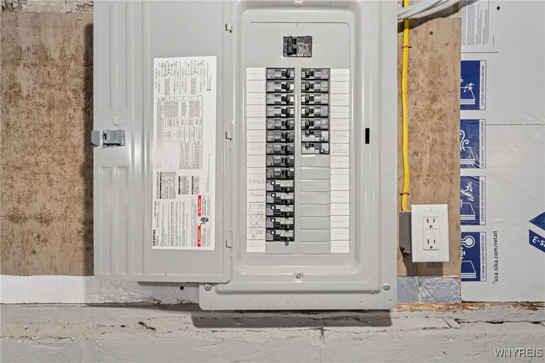 53 Richfield Avenue, Buffalo, New York 14220, Buffalo, New York 14220, 3 Bedrooms Bedrooms, 9 Rooms Rooms,2 BathroomsBathrooms,Residential,For Sale,53 Richfield Avenue, Buffalo, New York 14220,0,B1650998