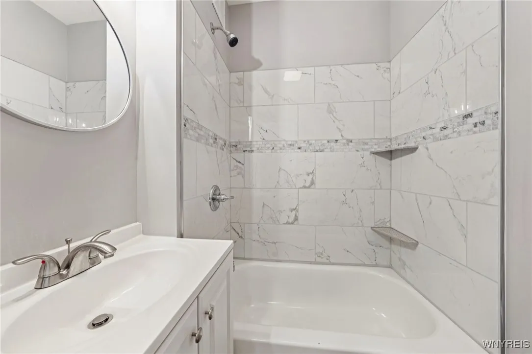 53 Richfield Avenue, Buffalo, New York 14220, Buffalo, New York 14220, 3 Bedrooms Bedrooms, 9 Rooms Rooms,2 BathroomsBathrooms,Residential,For Sale,53 Richfield Avenue, Buffalo, New York 14220,0,B1650998