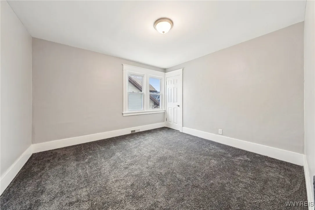 53 Richfield Avenue, Buffalo, New York 14220, Buffalo, New York 14220, 3 Bedrooms Bedrooms, 9 Rooms Rooms,2 BathroomsBathrooms,Residential,For Sale,53 Richfield Avenue, Buffalo, New York 14220,0,B1650998