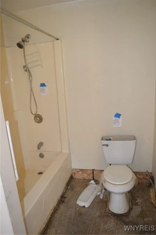 62 Douglas Street, Tonawanda, New York 14150, Tonawanda, New York 14150, 2 Bedrooms Bedrooms, 6 Rooms Rooms,1 BathroomBathrooms,Residential,For Sale,62 Douglas Street, Tonawanda, New York 14150,0,B1651052