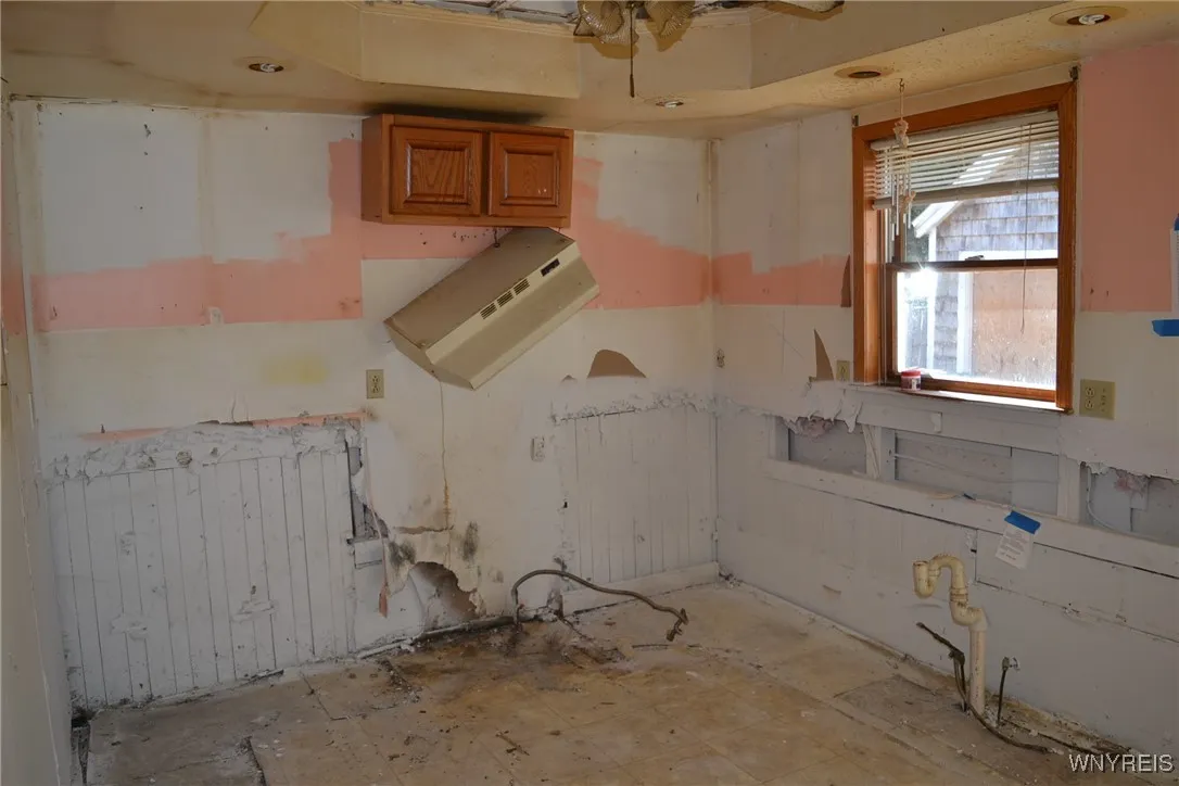 62 Douglas Street, Tonawanda, New York 14150, Tonawanda, New York 14150, 2 Bedrooms Bedrooms, 6 Rooms Rooms,1 BathroomBathrooms,Residential,For Sale,62 Douglas Street, Tonawanda, New York 14150,0,B1651052