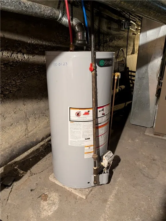 1101 College Avenue, Elmira City, New York 14901, Elmira City, New York 14901, 6 Bedrooms Bedrooms, ,2 BathroomsBathrooms,Residential,For Sale,1101 College Avenue, Elmira City, New York 14901,0,R1651024