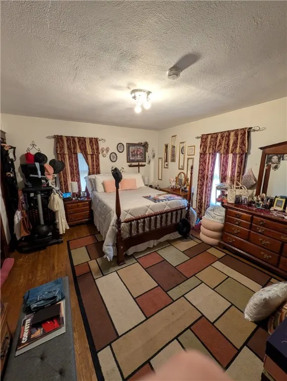 1101 College Avenue, Elmira City, New York 14901, Elmira City, New York 14901, 6 Bedrooms Bedrooms, ,2 BathroomsBathrooms,Residential,For Sale,1101 College Avenue, Elmira City, New York 14901,0,R1651024