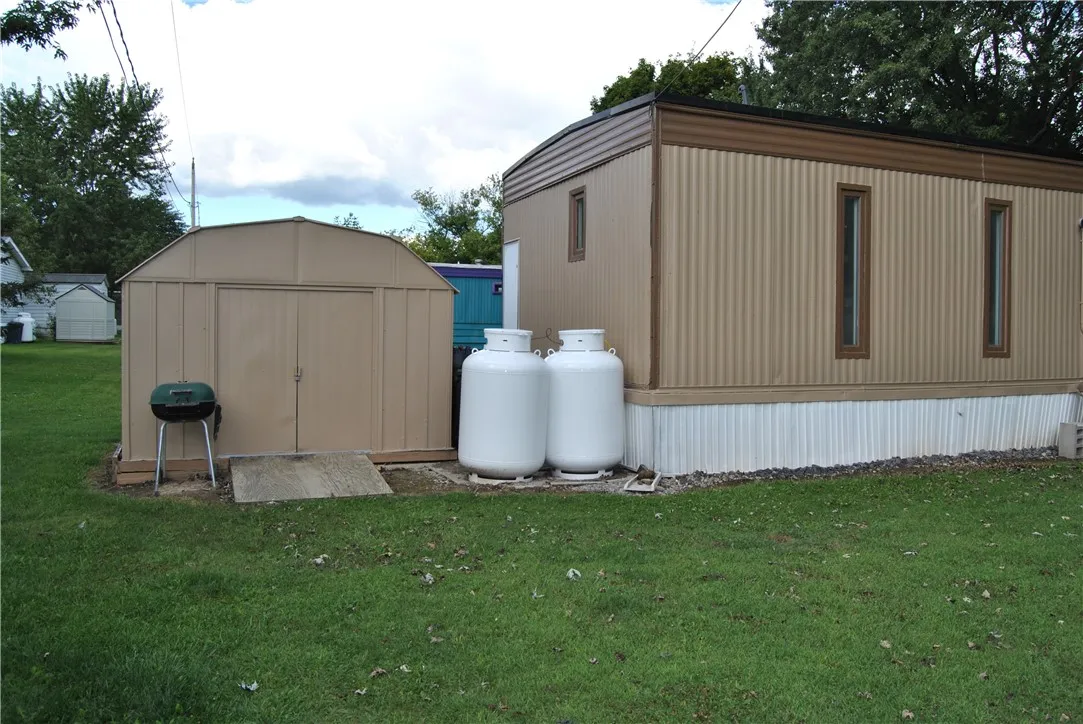 26 Meadowlark Drive, Avon, New York 14414, Avon, New York 14414, 2 Bedrooms Bedrooms, 6 Rooms Rooms,2 BathroomsBathrooms,Residential,For Sale,26 Meadowlark Drive, Avon, New York 14414,0,R1651057