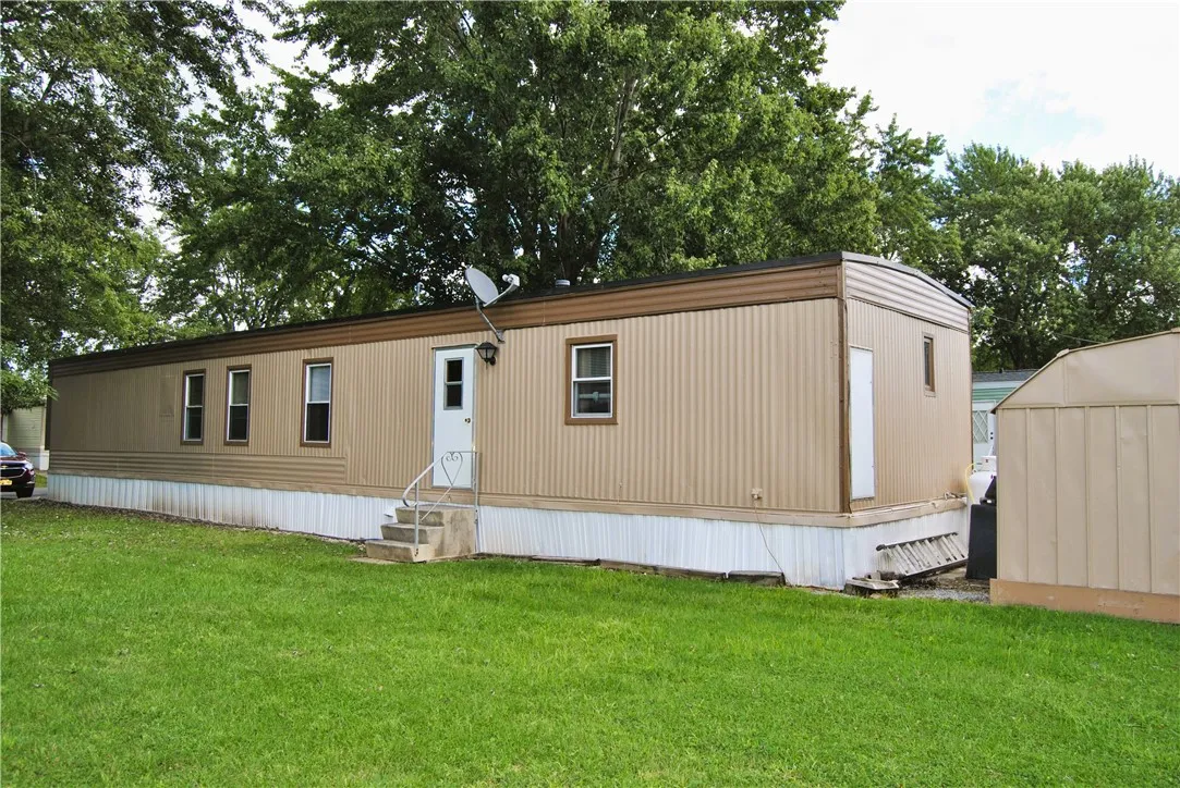 26 Meadowlark Drive, Avon, New York 14414, Avon, New York 14414, 2 Bedrooms Bedrooms, 6 Rooms Rooms,2 BathroomsBathrooms,Residential,For Sale,26 Meadowlark Drive, Avon, New York 14414,0,R1651057