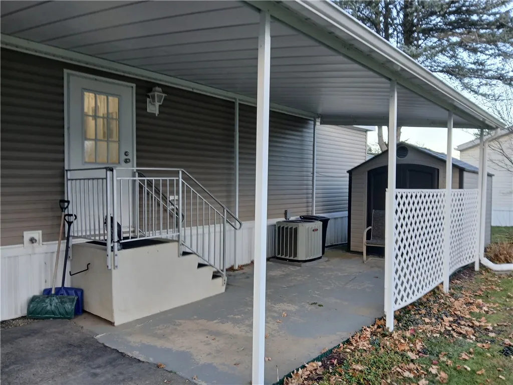 139 Cayuga Way, Manchester, New York 14504, Manchester, New York 14504, 3 Bedrooms Bedrooms, 5 Rooms Rooms,2 BathroomsBathrooms,Residential,For Sale,139 Cayuga Way, Manchester, New York 14504,0,R1651058