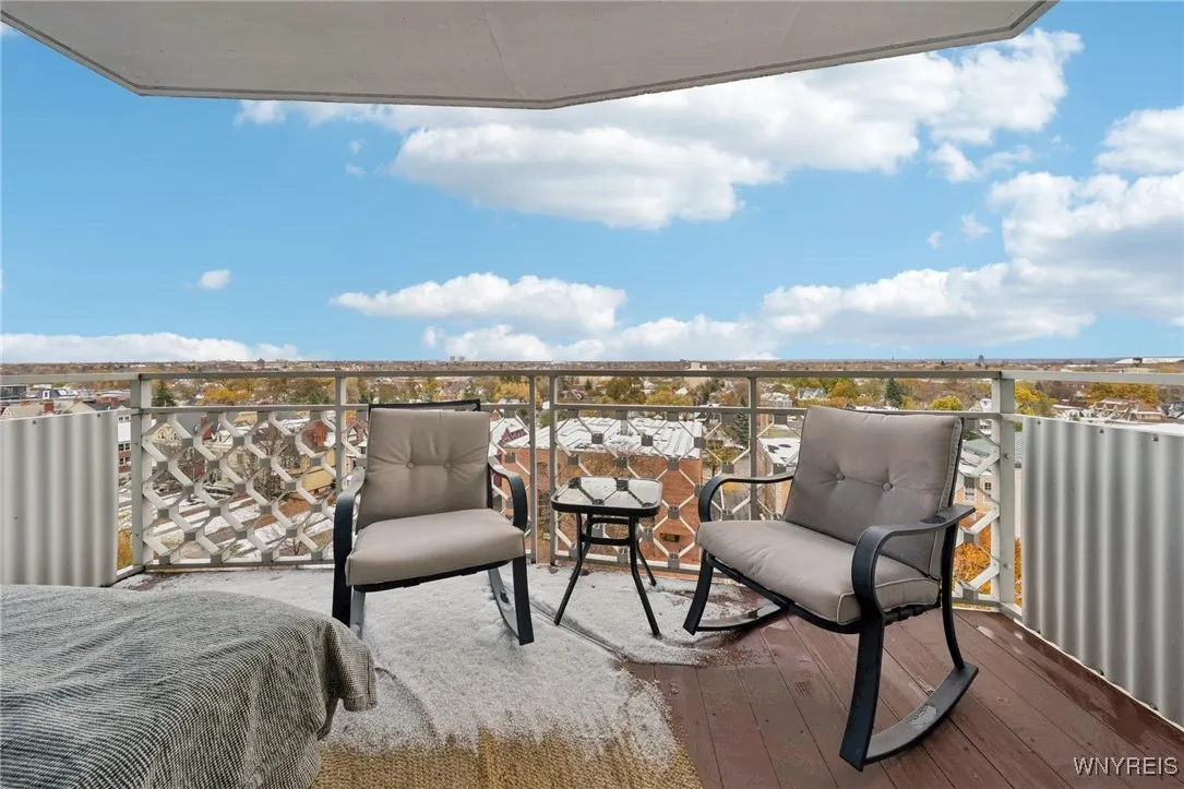 1088 Delaware Avenue 9a, Buffalo, New York 14209, Buffalo, New York 14209, 2 Bedrooms Bedrooms, 4 Rooms Rooms,2 BathroomsBathrooms,Residential,For Sale,1088 Delaware Avenue 9a, Buffalo, New York 14209,0,B1650139