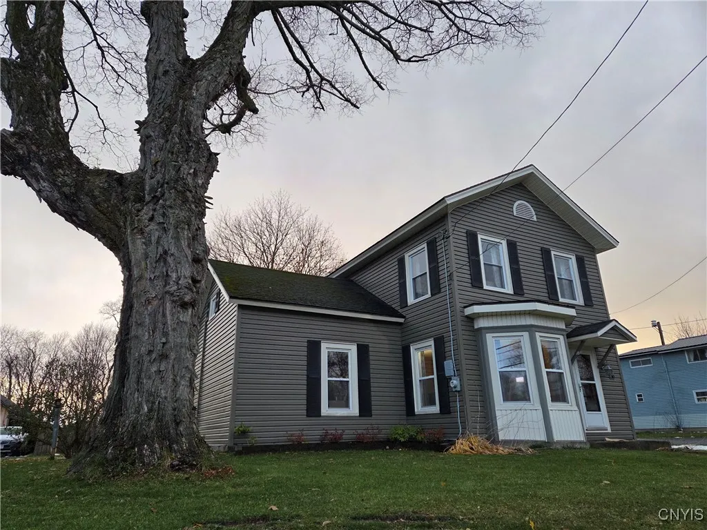 316 South Main Street, Ellisburg, New York 13661, Ellisburg, New York 13661, 3 Bedrooms Bedrooms, 8 Rooms Rooms,1 BathroomBathrooms,Residential,For Sale,316 South Main Street, Ellisburg, New York 13661,0,S1650822
