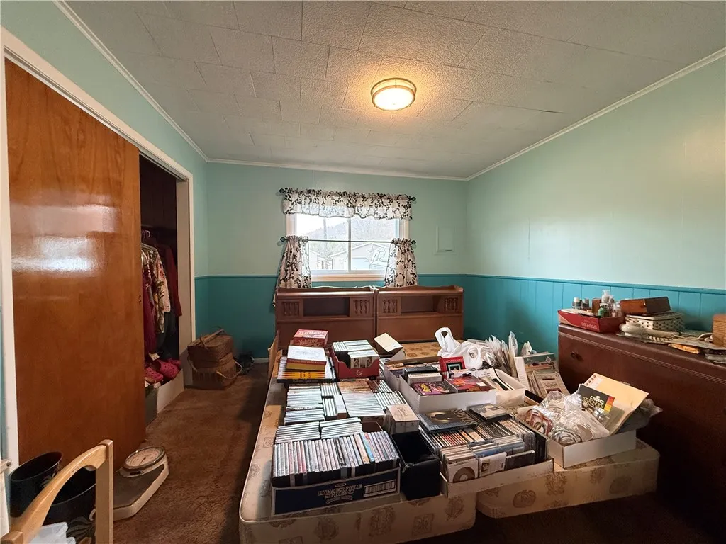 1320 East Main Street, Foster Town, Pennsylvania 1, Foster Town, Pennsylvania 16701, 2 Bedrooms Bedrooms, 5 Rooms Rooms,1 BathroomBathrooms,Residential,For Sale,1320 East Main Street, Foster Town, Pennsylvania 1,0,R1651003