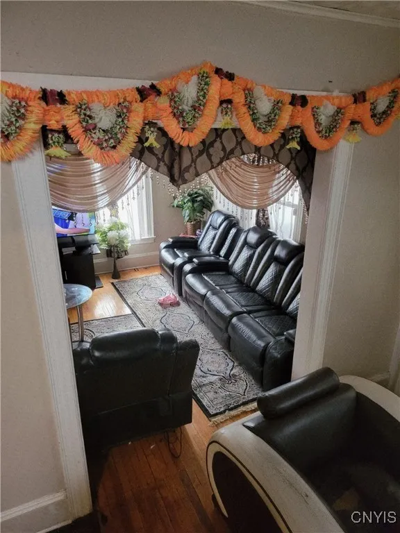 2331 Midland Avenue, Syracuse, New York 13205, Syracuse, New York 13205, 4 Bedrooms Bedrooms, 8 Rooms Rooms,1 BathroomBathrooms,Residential,For Sale,2331 Midland Avenue, Syracuse, New York 13205,0,S1650816
