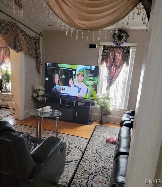 2331 Midland Avenue, Syracuse, New York 13205, Syracuse, New York 13205, 4 Bedrooms Bedrooms, 8 Rooms Rooms,1 BathroomBathrooms,Residential,For Sale,2331 Midland Avenue, Syracuse, New York 13205,0,S1650816