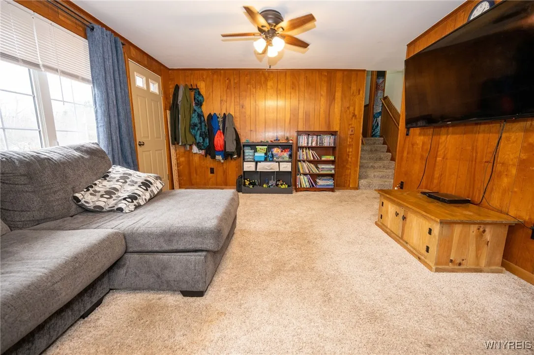 3043 Dunbar Road, Attica, New York 14011, Attica, New York 14011, 3 Bedrooms Bedrooms, 5 Rooms Rooms,1 BathroomBathrooms,Residential,For Sale,3043 Dunbar Road, Attica, New York 14011,0,B1650472