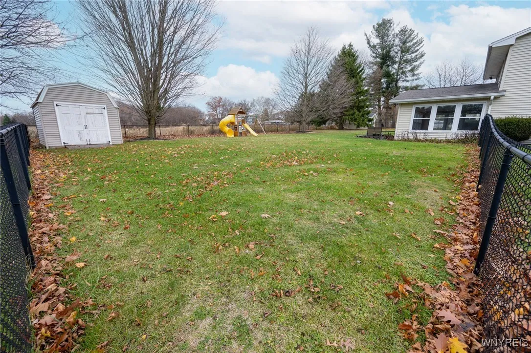 3043 Dunbar Road, Attica, New York 14011, Attica, New York 14011, 3 Bedrooms Bedrooms, 5 Rooms Rooms,1 BathroomBathrooms,Residential,For Sale,3043 Dunbar Road, Attica, New York 14011,0,B1650472