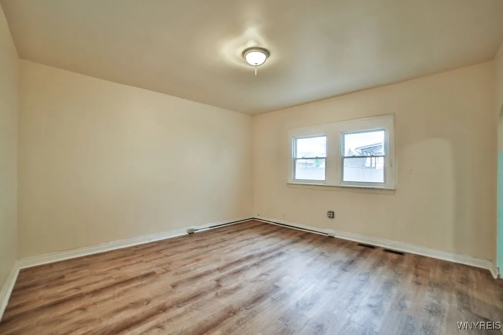 196 Eaton Street, Buffalo, New York 14208, Buffalo, New York 14208, 3 Bedrooms Bedrooms, ,2 BathroomsBathrooms,Residential,For Sale,196 Eaton Street, Buffalo, New York 14208,0,B1650266