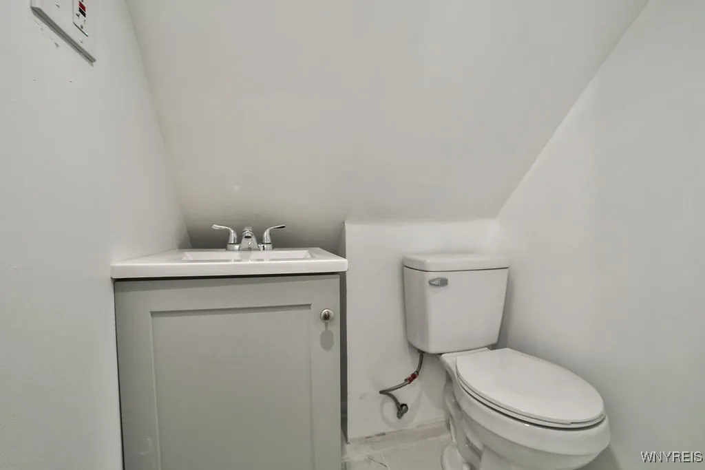 196 Eaton Street, Buffalo, New York 14208, Buffalo, New York 14208, 3 Bedrooms Bedrooms, ,2 BathroomsBathrooms,Residential,For Sale,196 Eaton Street, Buffalo, New York 14208,0,B1650266