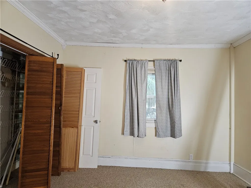 9164 State Route 5 And 20, West Bloomfield, New Yo, West Bloomfield, New York 14469, 3 Bedrooms Bedrooms, 7 Rooms Rooms,2 BathroomsBathrooms,Residential,For Sale,9164 State Route 5 And 20, West Bloomfield, New Yo,0,R1650606