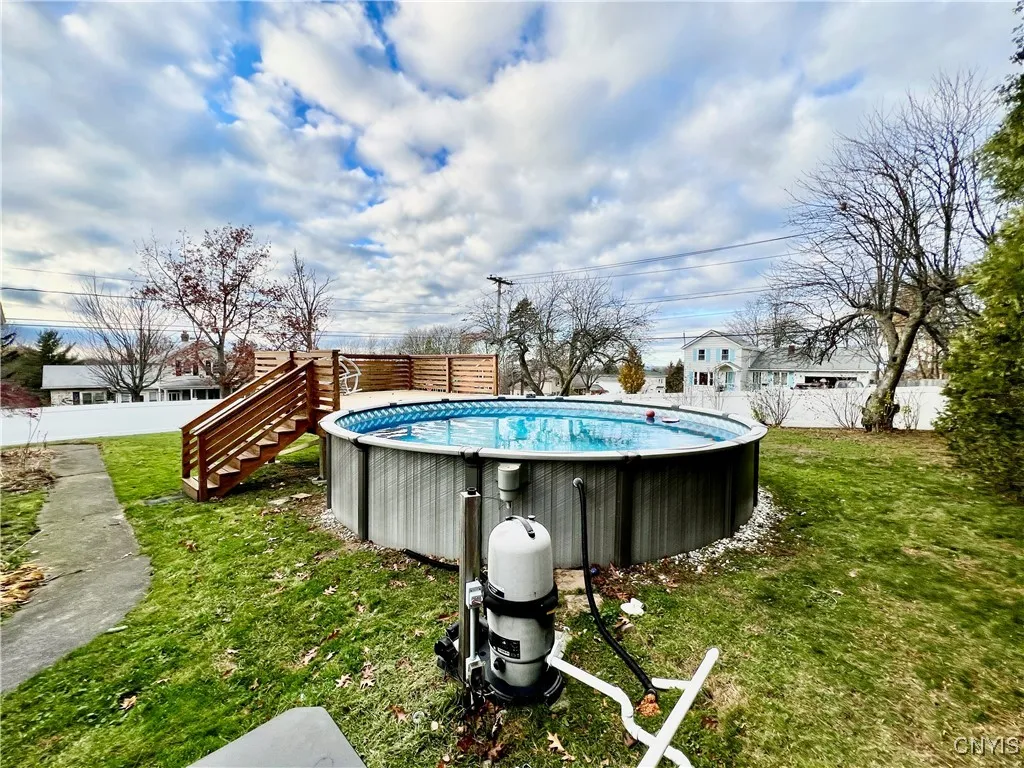 27 Hart Street, Oswego, New York 13126, Oswego, New York 13126, 3 Bedrooms Bedrooms, 9 Rooms Rooms,2 BathroomsBathrooms,Residential,For Sale,27 Hart Street, Oswego, New York 13126,0,S1651069