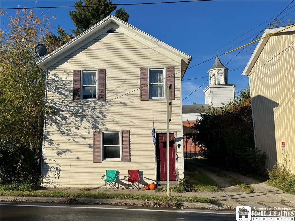 5 South State Street, Ripley, New York 14775, Ripley, New York 14775, 4 Bedrooms Bedrooms, ,3 BathroomsBathrooms,Residential,For Sale,5 South State Street, Ripley, New York 14775,0,R1651018