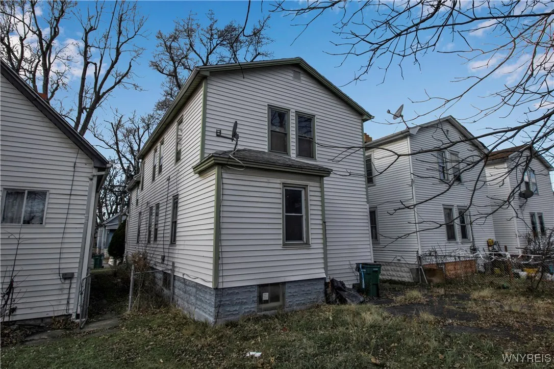 23 Humason Avenue, Buffalo, New York 14211, Buffalo, New York 14211, 5 Bedrooms Bedrooms, ,2 BathroomsBathrooms,Residential,For Sale,23 Humason Avenue, Buffalo, New York 14211,0,B1651070