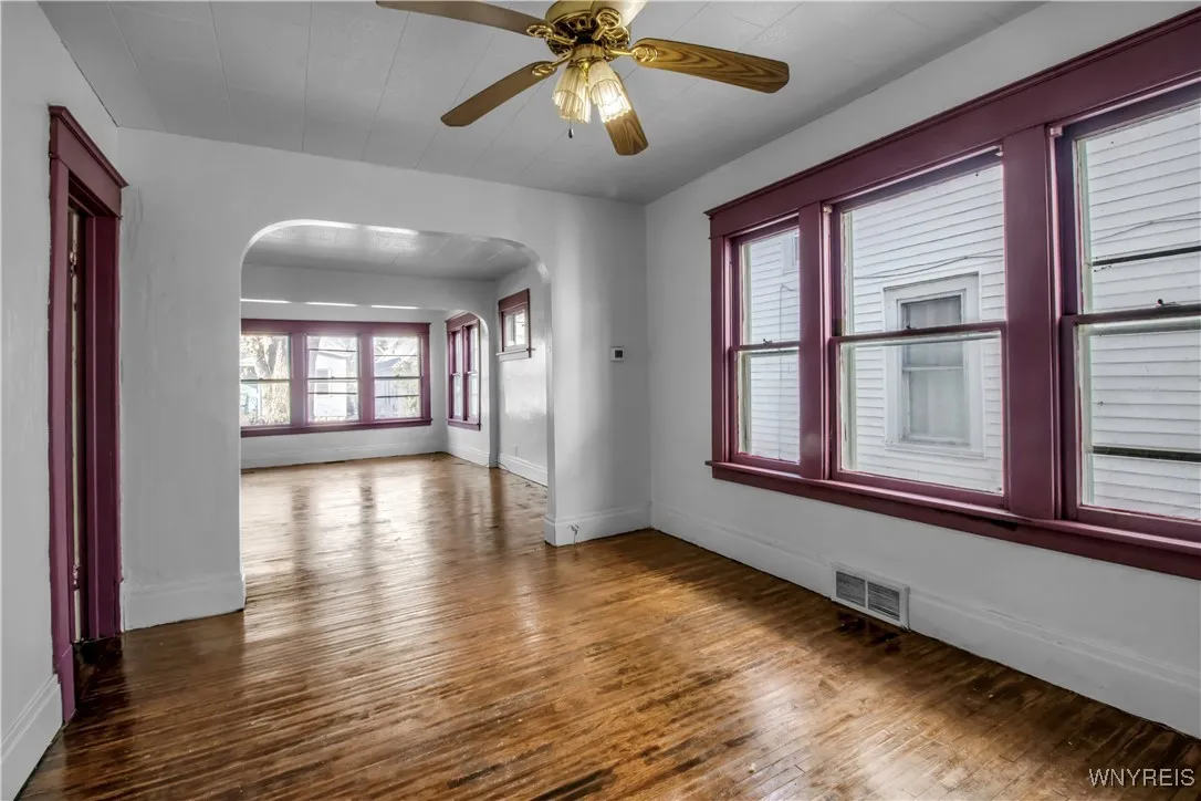 23 Humason Avenue, Buffalo, New York 14211, Buffalo, New York 14211, 5 Bedrooms Bedrooms, ,2 BathroomsBathrooms,Residential,For Sale,23 Humason Avenue, Buffalo, New York 14211,0,B1651070