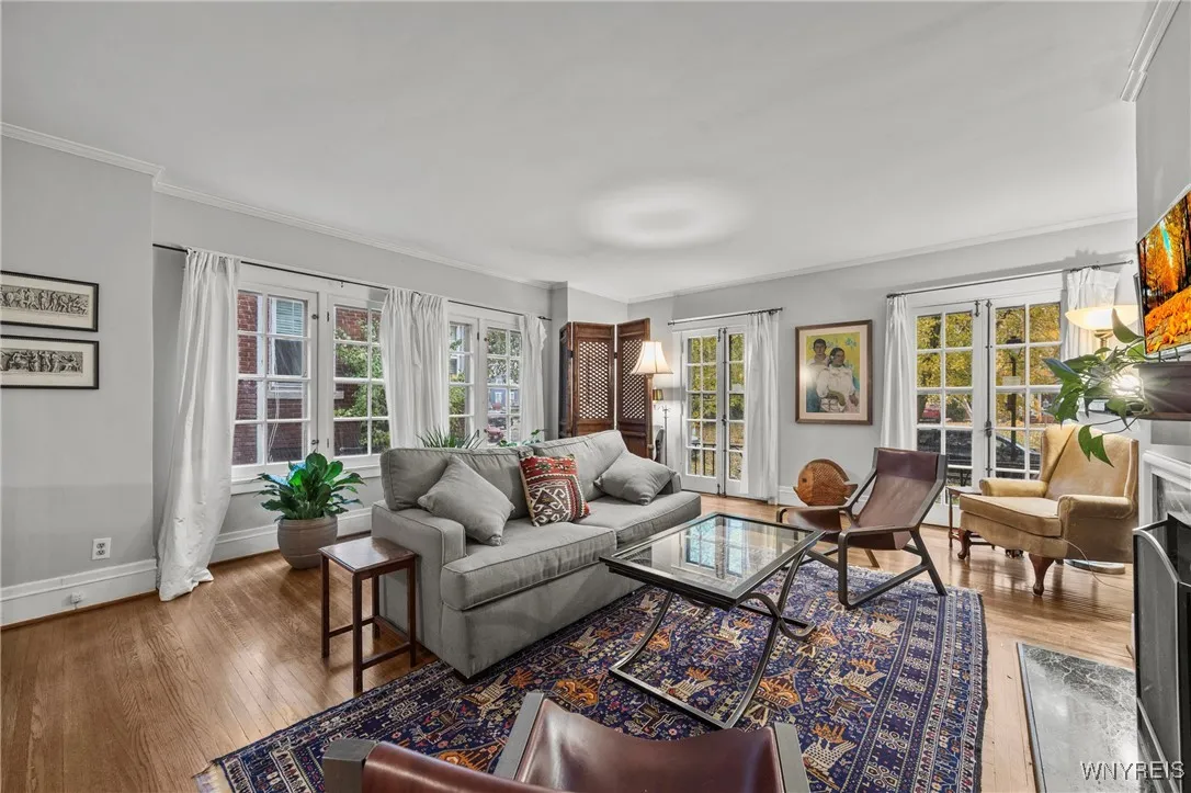 736 Lafayette Avenue, Buffalo, New York 14222, Buffalo, New York 14222, 5 Bedrooms Bedrooms, 11 Rooms Rooms,3 BathroomsBathrooms,Residential Lease,For Rent,736 Lafayette Avenue, Buffalo, New York 14222,0,B1650560