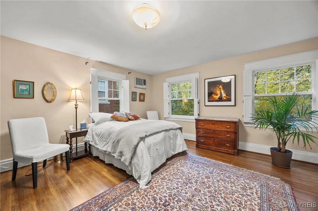 736 Lafayette Avenue, Buffalo, New York 14222, Buffalo, New York 14222, 5 Bedrooms Bedrooms, 11 Rooms Rooms,3 BathroomsBathrooms,Residential Lease,For Rent,736 Lafayette Avenue, Buffalo, New York 14222,0,B1650560